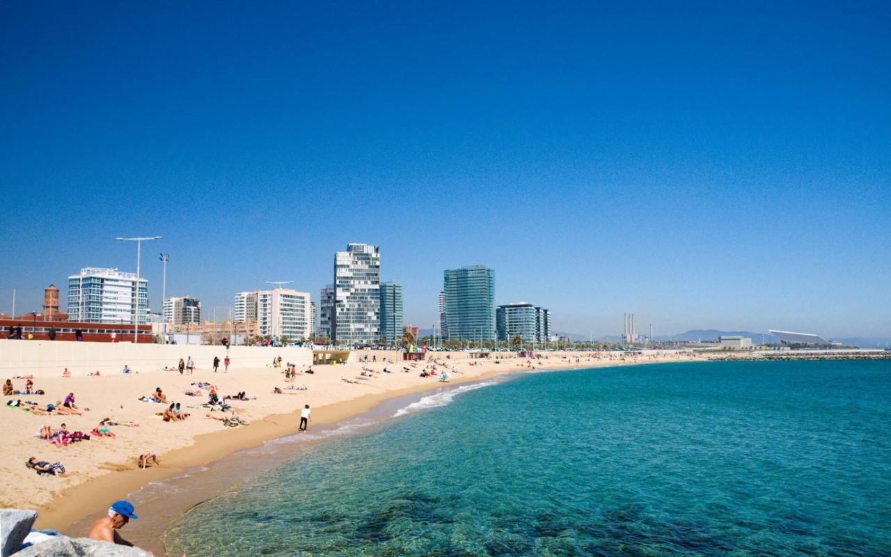Cozy Yacht Lodge In Barcelona With Boat Tour Option Sant Adria de Besos Dış mekan fotoğraf